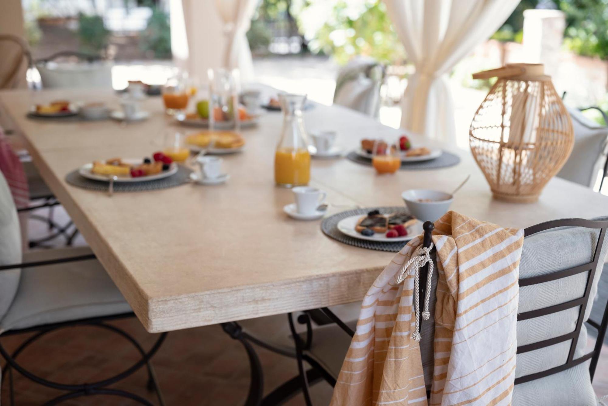 Zefiro Apartments San Vincenzo Luaran gambar